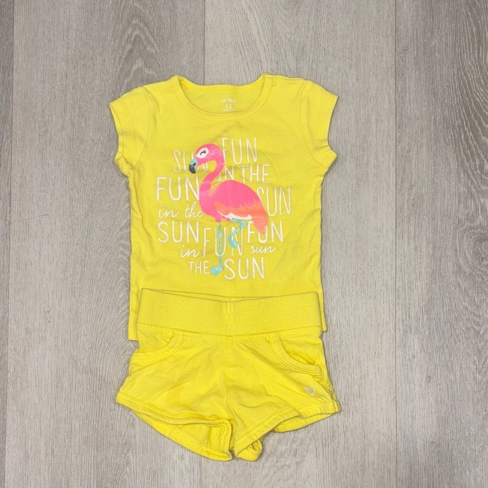 250. Carter's Yellow Flamingo Kids Matching Set Size 12 Months Girl